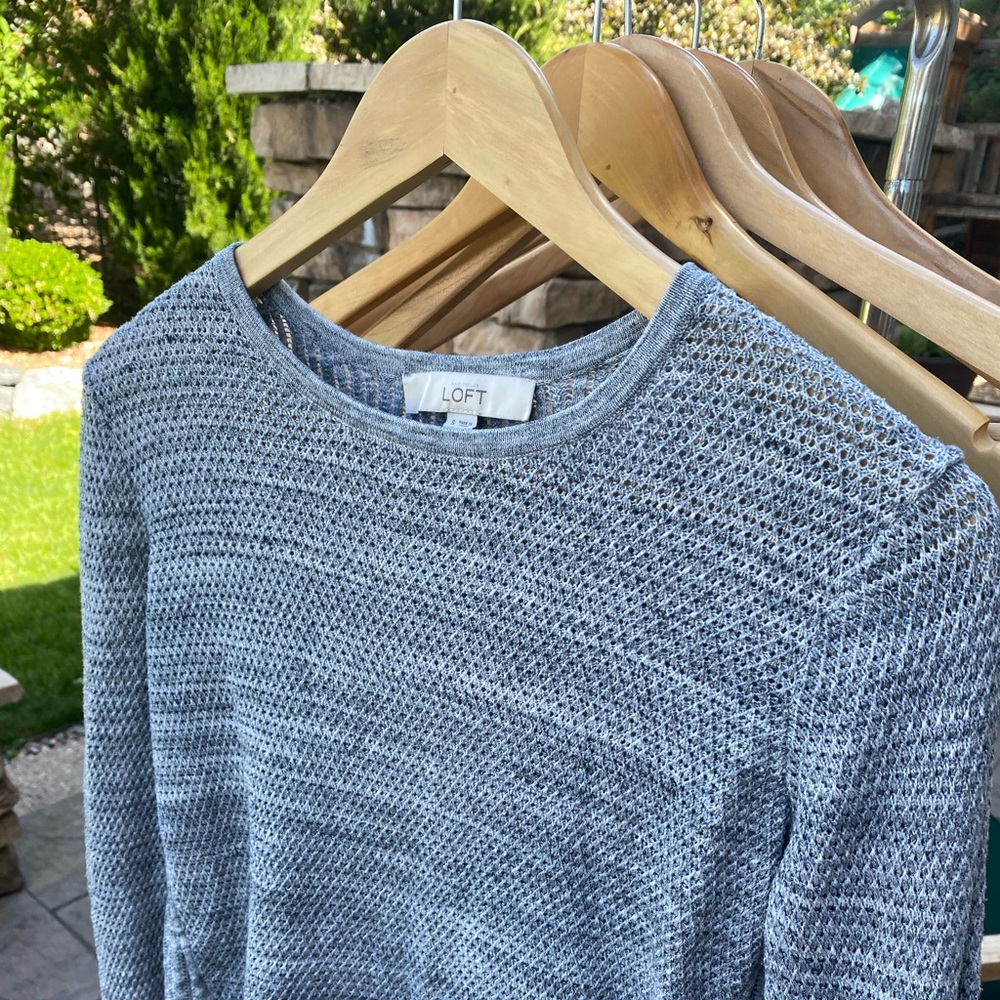 Grey LOFT women’s sweater